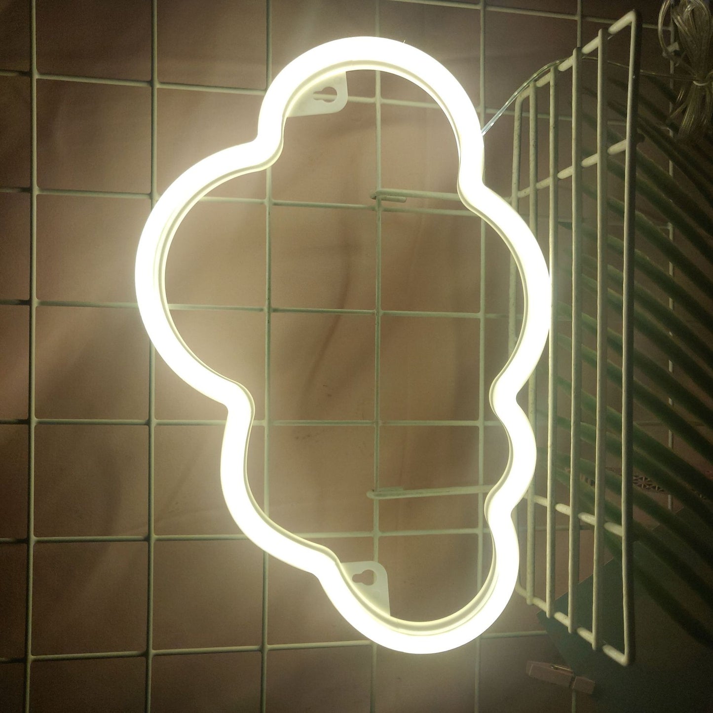 USB & Battery Powered  Cloud Neon Design Lights For Wall