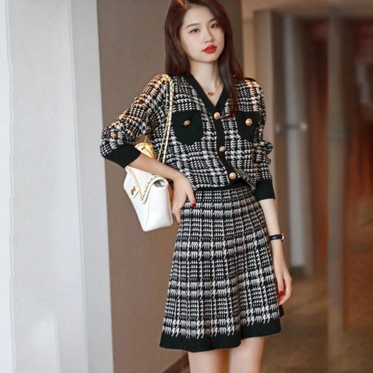 Women's Winter Plaid Long Sleeve Two Piece Skirt Set